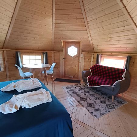 Les Cabanes Du Grand Nord Pradines  Экстерьер фото