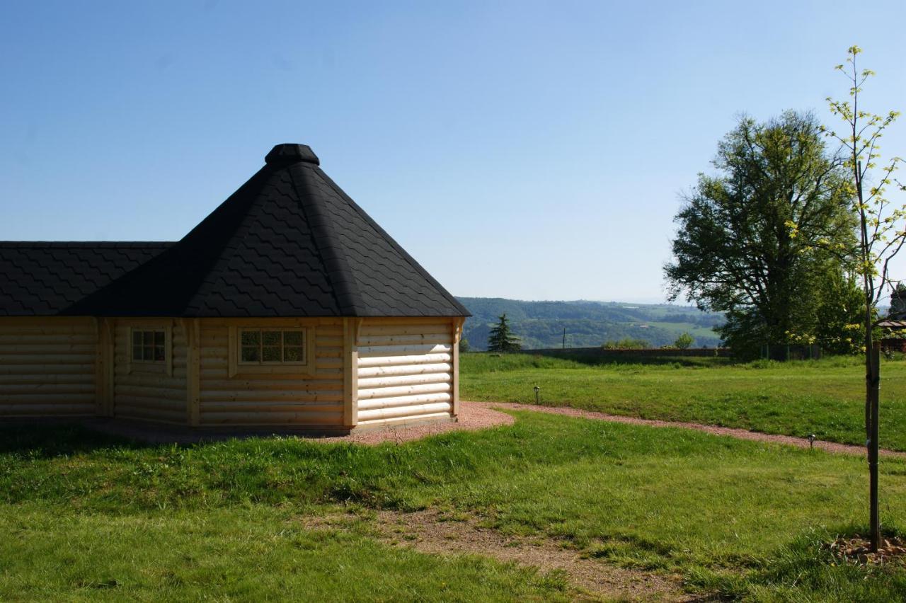 Les Cabanes Du Grand Nord Pradines  Экстерьер фото