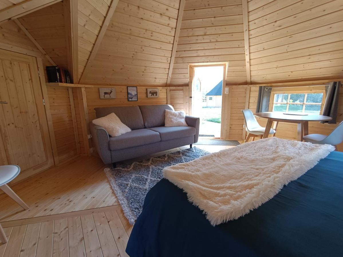 Les Cabanes Du Grand Nord Pradines  Экстерьер фото